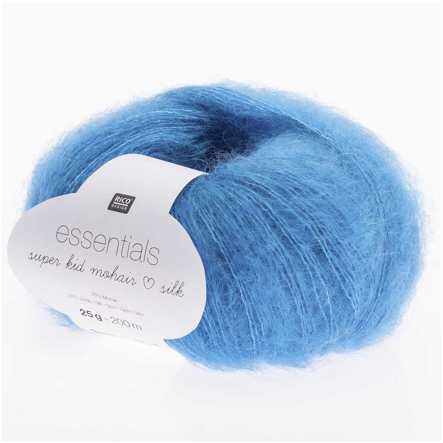 Essentials Super Kid Mohair Loves Silk in leuchtendem Azur von Rico Design, 25g Knäuel mit 200m Länge, ideal für feine Strickprojekte.