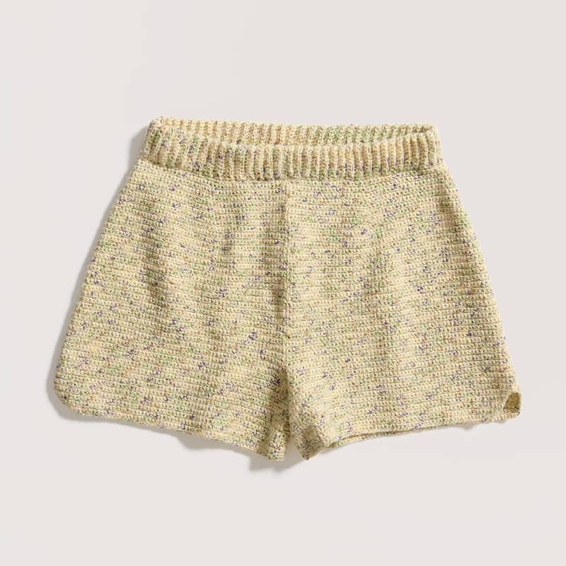 Gehäkelte Hose: Modell 01 aus dem Heft Lovewool No. 22