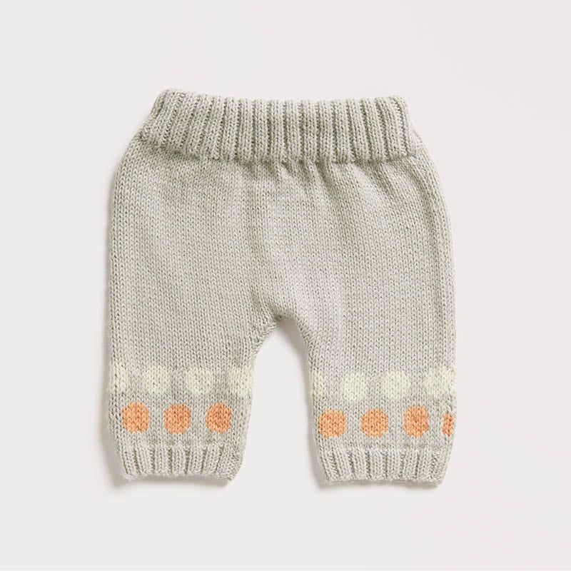 Gestrickte Babyhose: Modell 06 aus dem Heft Rico Baby 042