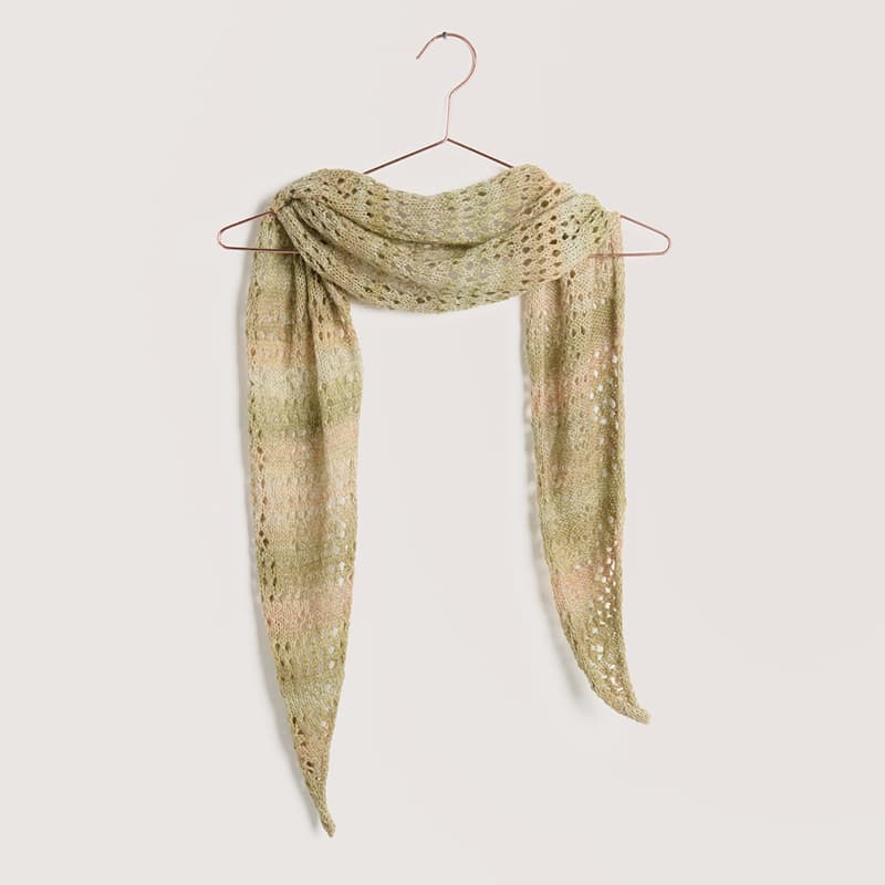 Gestricktes Tuch: Modell 03 aus dem Heft Lovewool No. 22