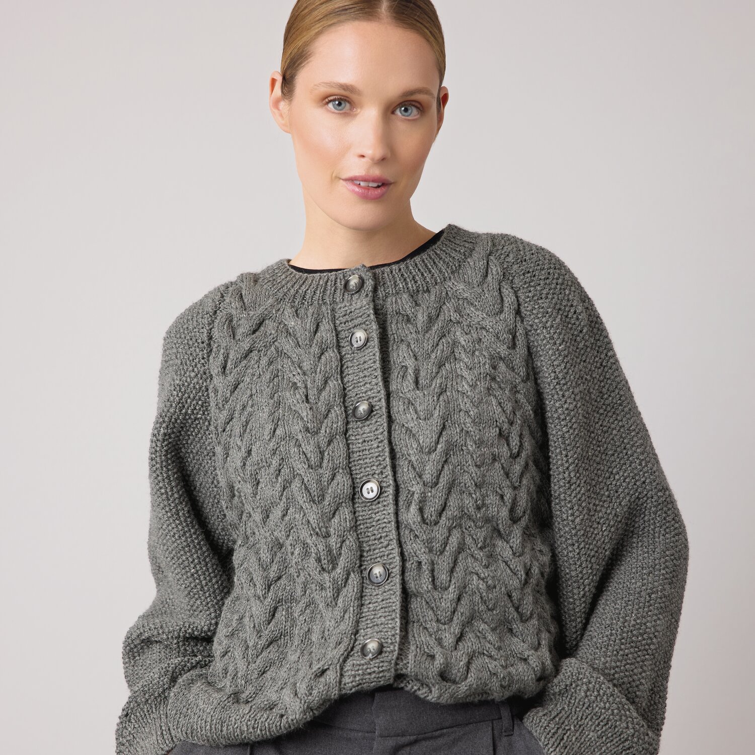 Strickset Jacke Modell 25 aus Die Neue Masche No. 14 von idee. Creativmarkt