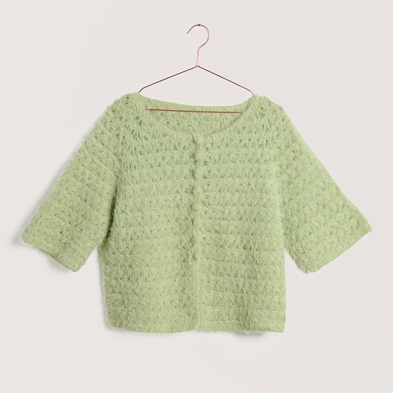 Gehäkelte Jacke: Modell 13 aus dem Heft Lovewool No. 22