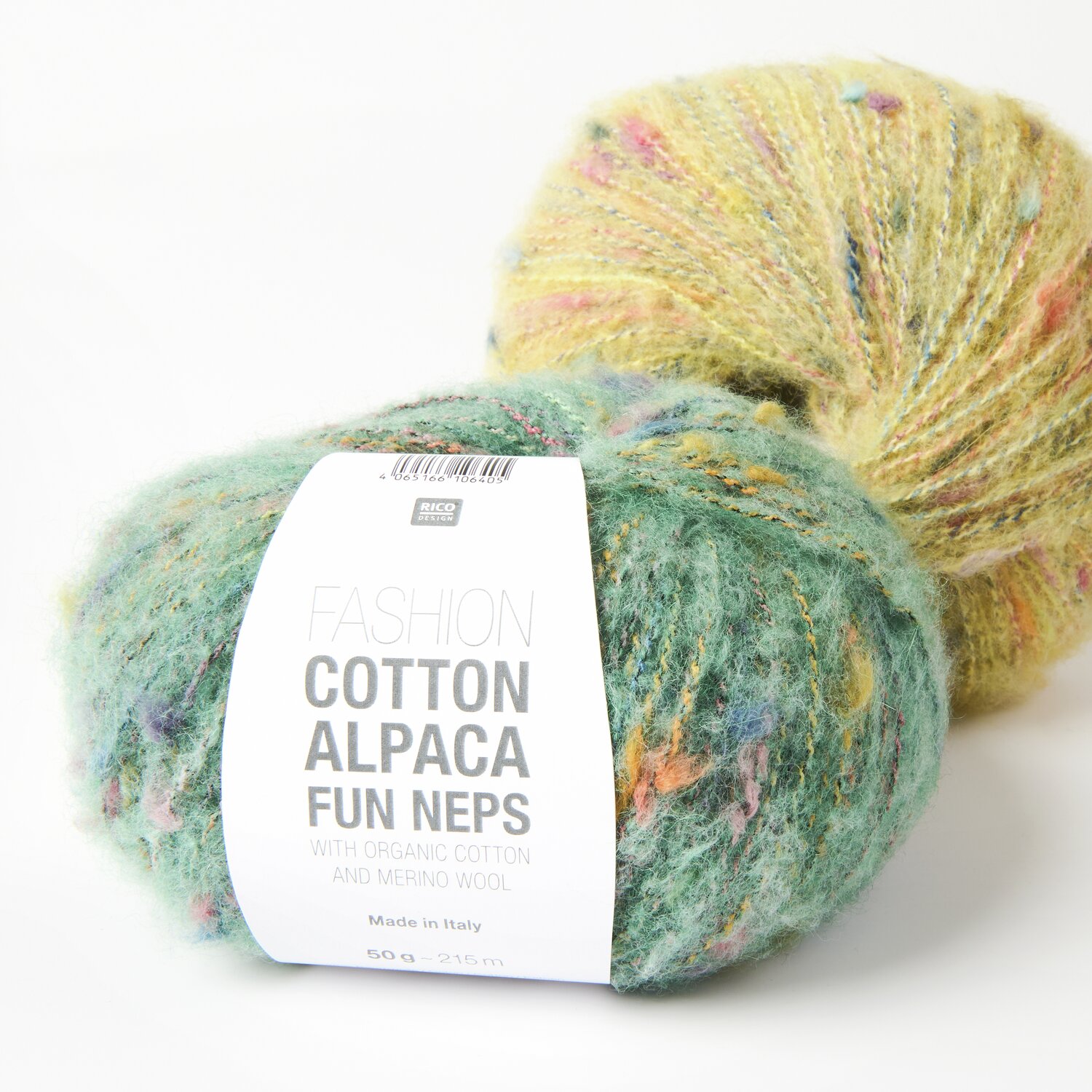 Fashion Cotton Alpaca Fun Neps: Weiches Garn in Grün mit bunten Neps, 50g, 215m, von Rico Design. Ideal für kreative Strickprojekte.