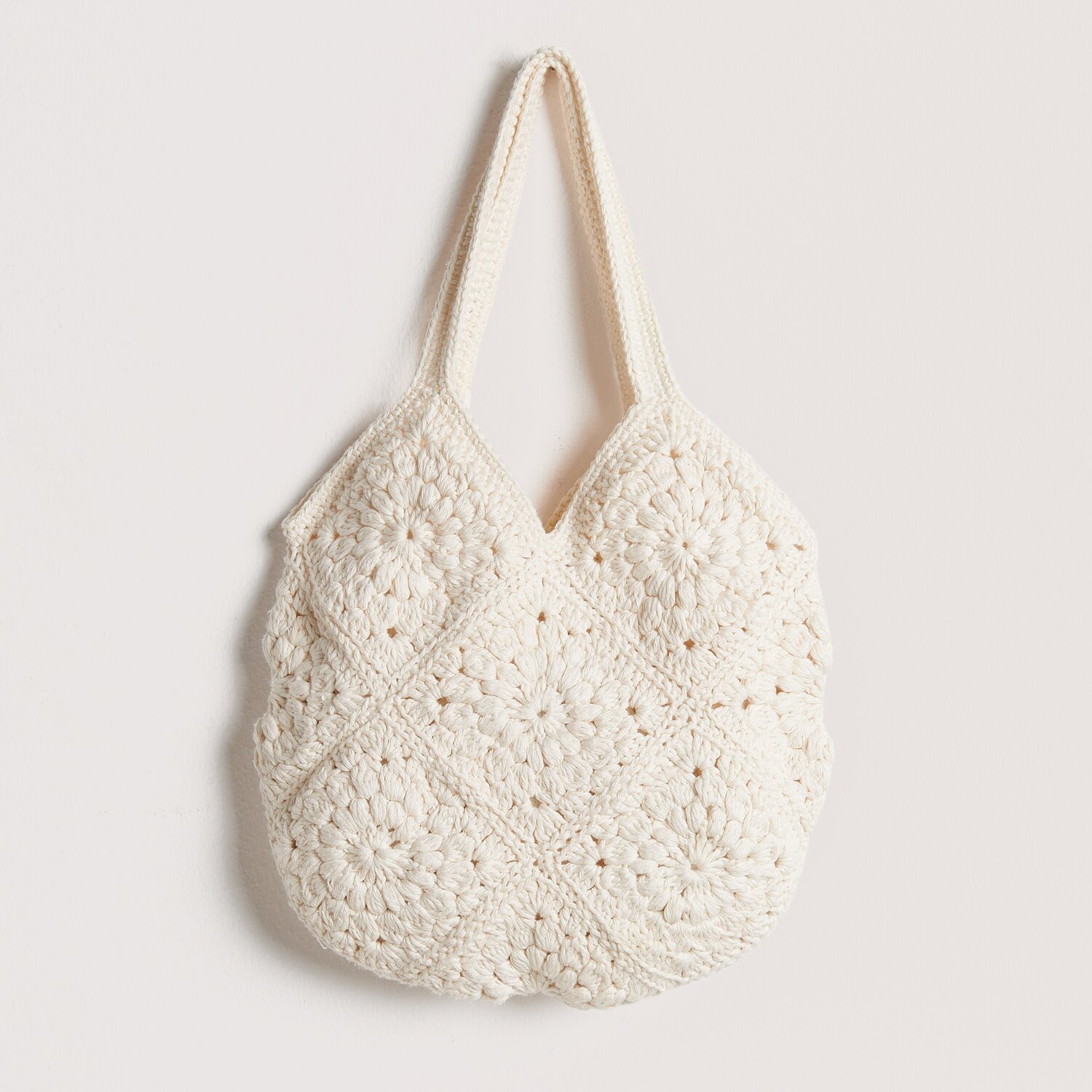Häkelset Tasche Modell 09 aus Die Neue Masche No. 12 von idee. Creativmarkt