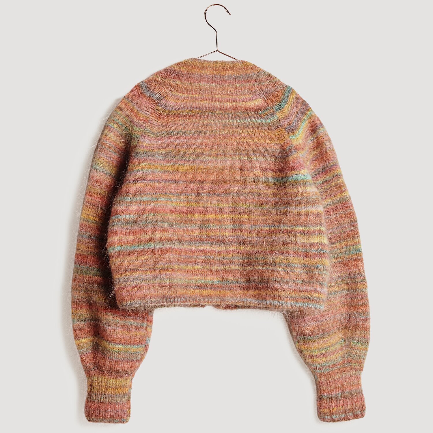 Fashion Meri Mohair Print Pullover in warmen Herbsttönen, gestrickt aus weicher Wolle. Ideal für kühle Tage.