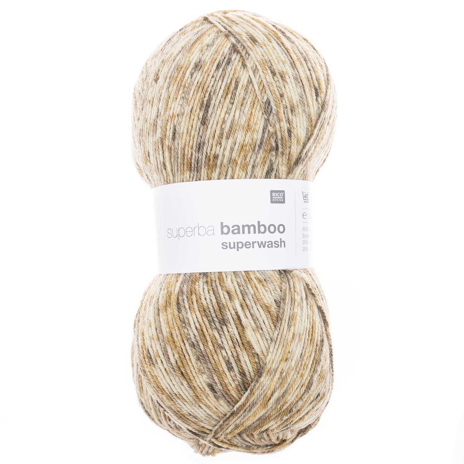 Superba Bamboo superwash, 100g 420m, in Beige-Braun Mix. Hochwertiges Garn für Strickprojekte. Ideal für weiche, langlebige Textilien.