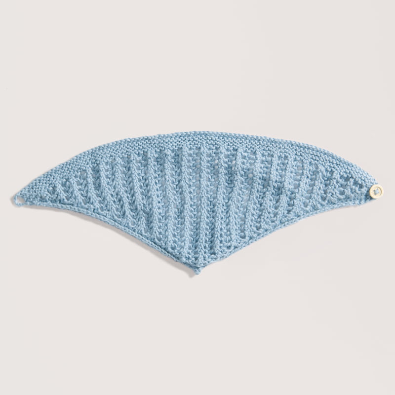 Gestricktes Tuch: Modell 22 aus dem Heft Rico Baby 043