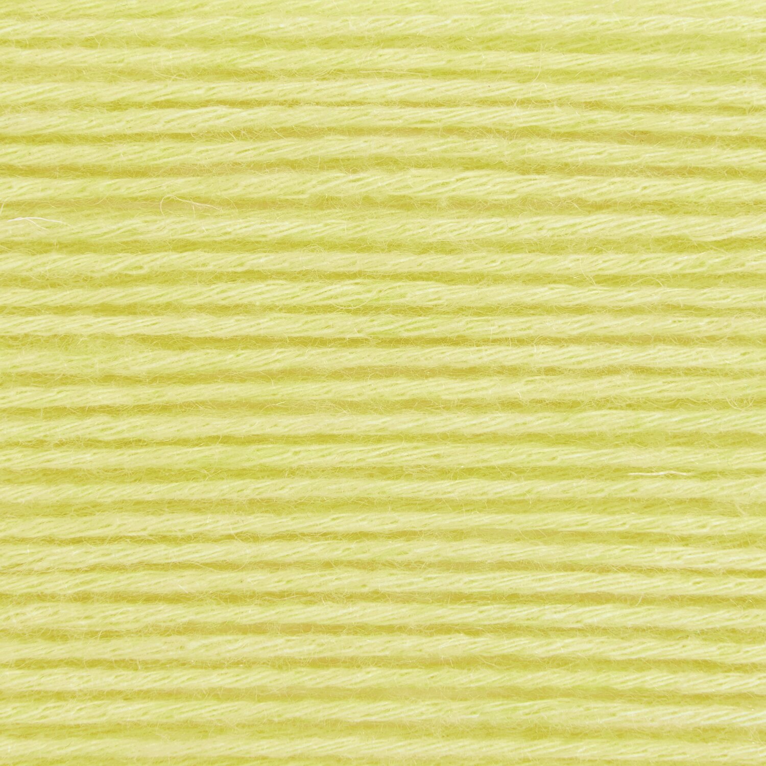 Creative Cotton Fleece dk, weiches Garn in sanftem Gelb, ideal für Strickprojekte, 100g 250m.