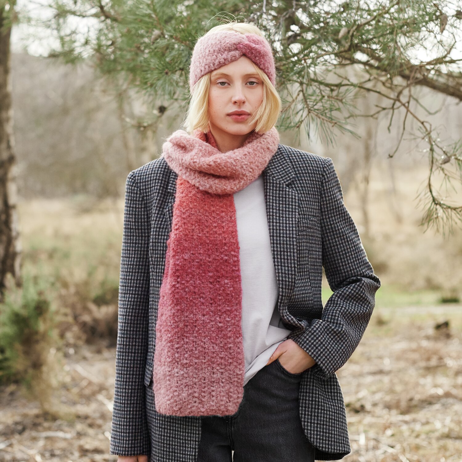 Strickset Stirnband + Schal Modell 34 aus Lovewool No. 21 von Rico Design