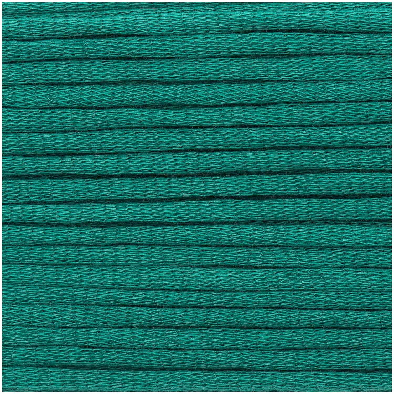Fashion Jersey: Hochwertiges Strickgarn von Rico Design in sattem Grün, 50g, 72m Länge. Ideal für kreative Projekte.