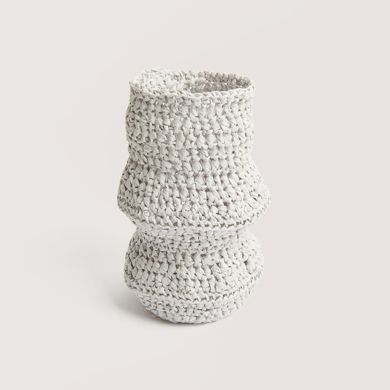 Gehäkelte Vase in der Farbe Weiß