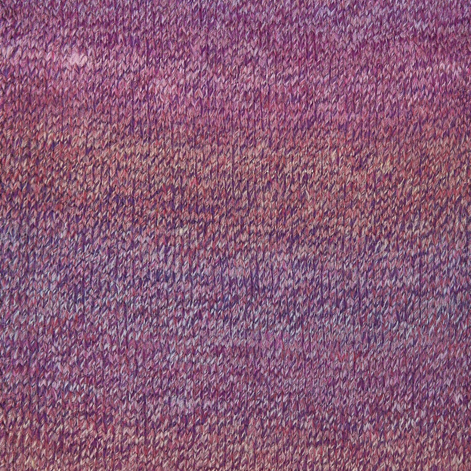 Creative Melange Alpaca Wonderball dk 100g 300m Farbe Berries von Rico Design Creative Melange Alpaca Wonderball dk, gestrickt in Beerentönen, zeigt ein weiches, meliertes Muster. Ideal für warme, stilvolle Strickprojekte.