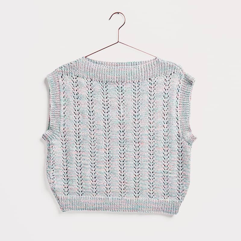 Gestricktes Top mit Lochmuster