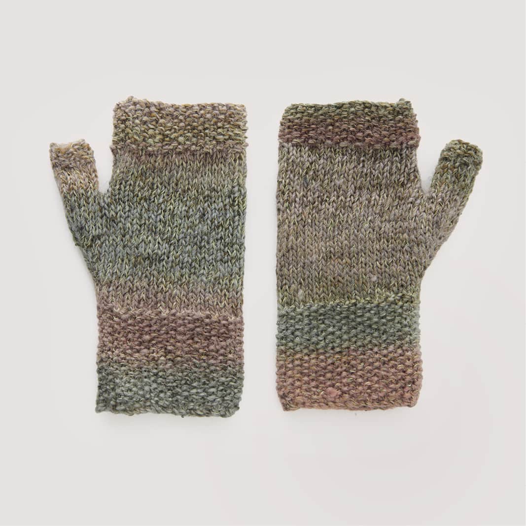 Gestrickte Stulpen: Modell 05 aus dem Heft Lovewool No. 21