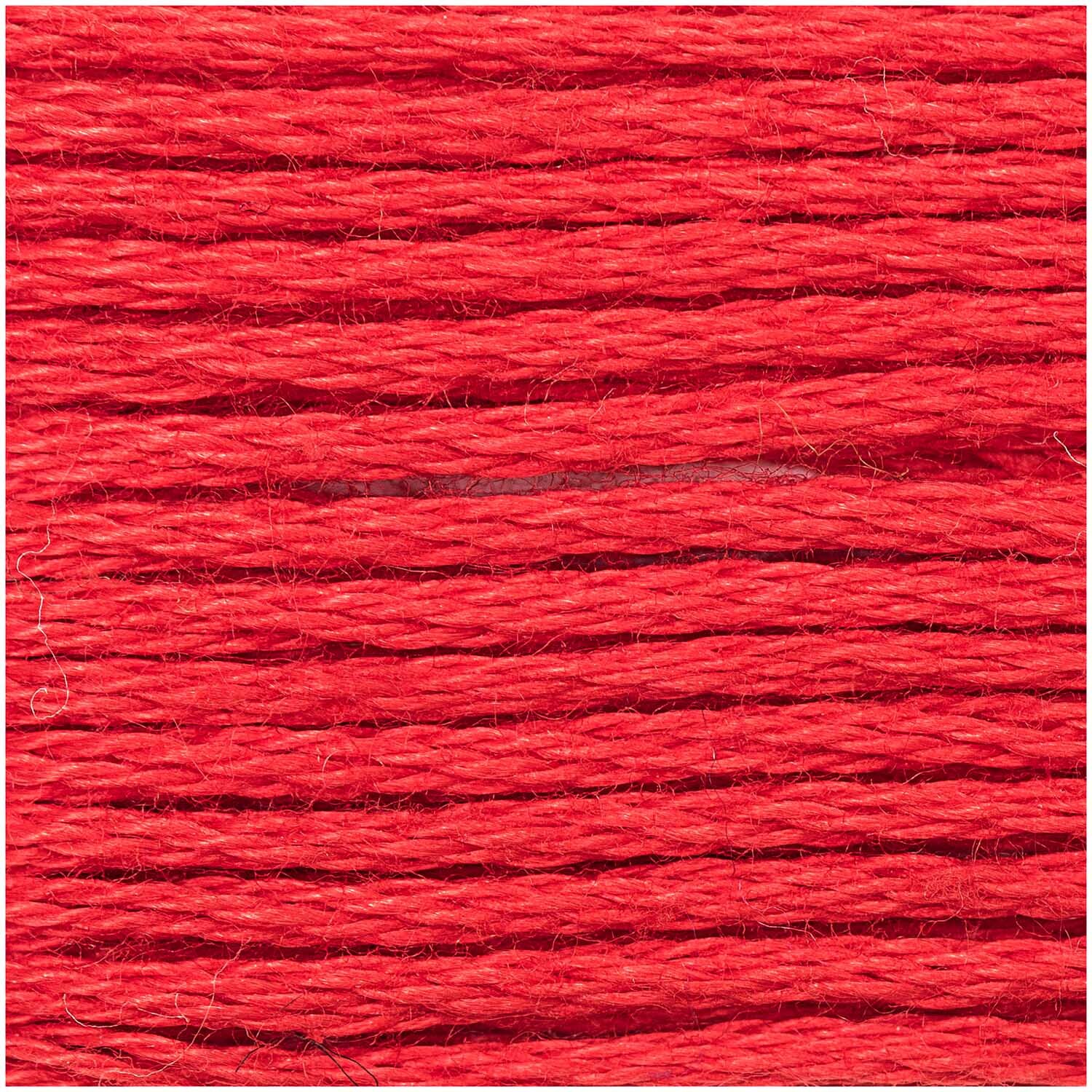 Sticktwist 8m Farbnummer & Farbname 030 Brilliantrot von Rico Design Sticktwist 8m von Rico Design in leuchtendem Rot, ideal für Stickprojekte und Handarbeiten.