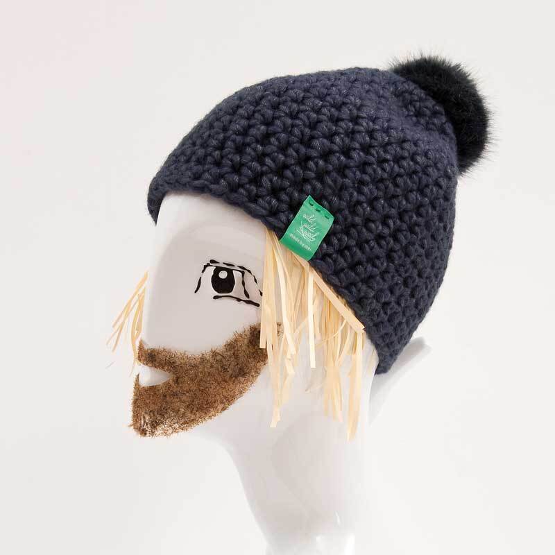 Häkelset Mütze Wild Wild Wool mit Bommel Häkelset Mütze Wild Wild Wool mit Bommel