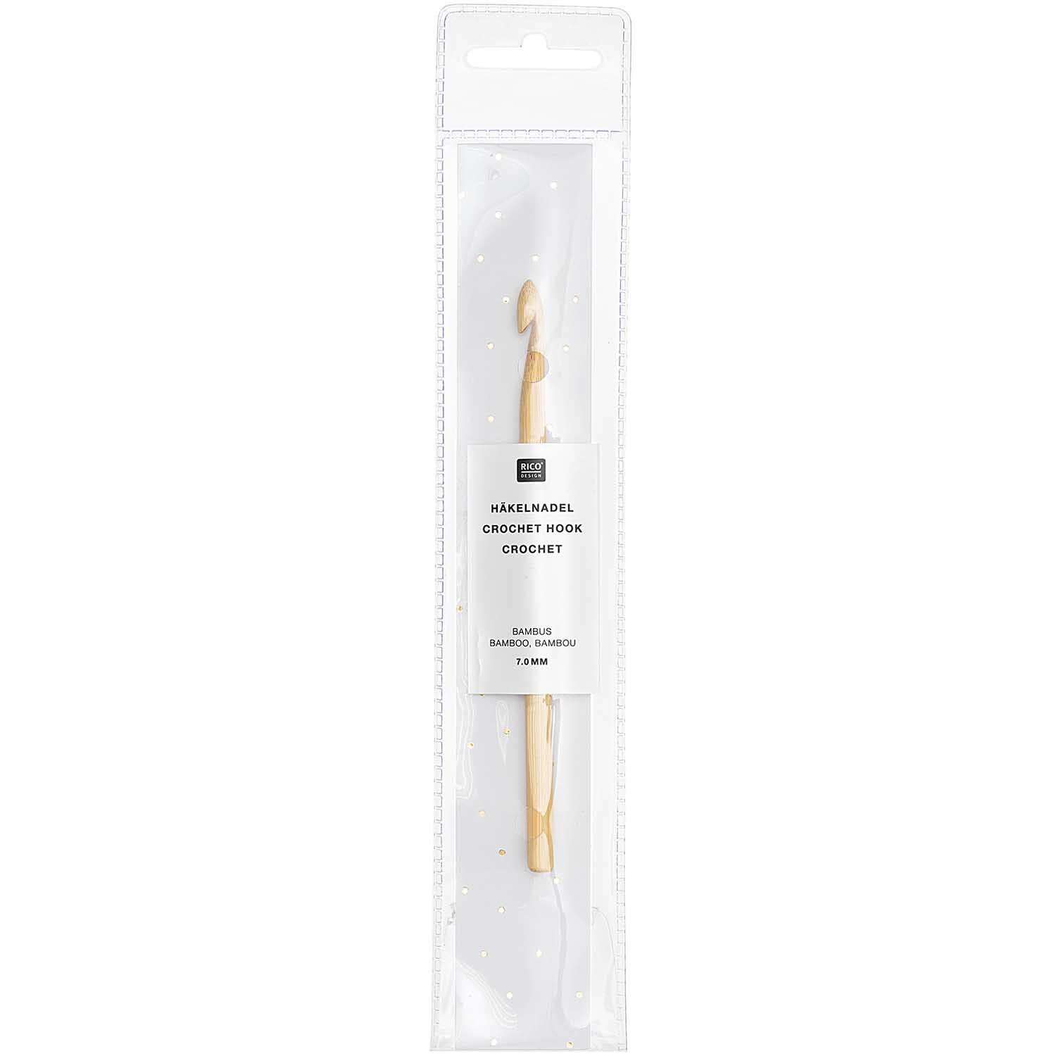 Häkelnadel Bambus von Rico Design in transparenter Verpackung, ideal für Handarbeitsprojekte.