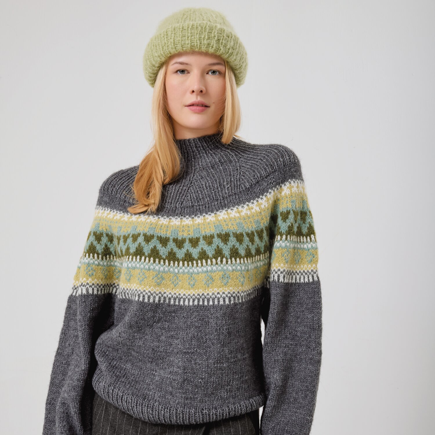 Strickset Pullover Modell 01 aus Made by Me No. 21 von Rico Design