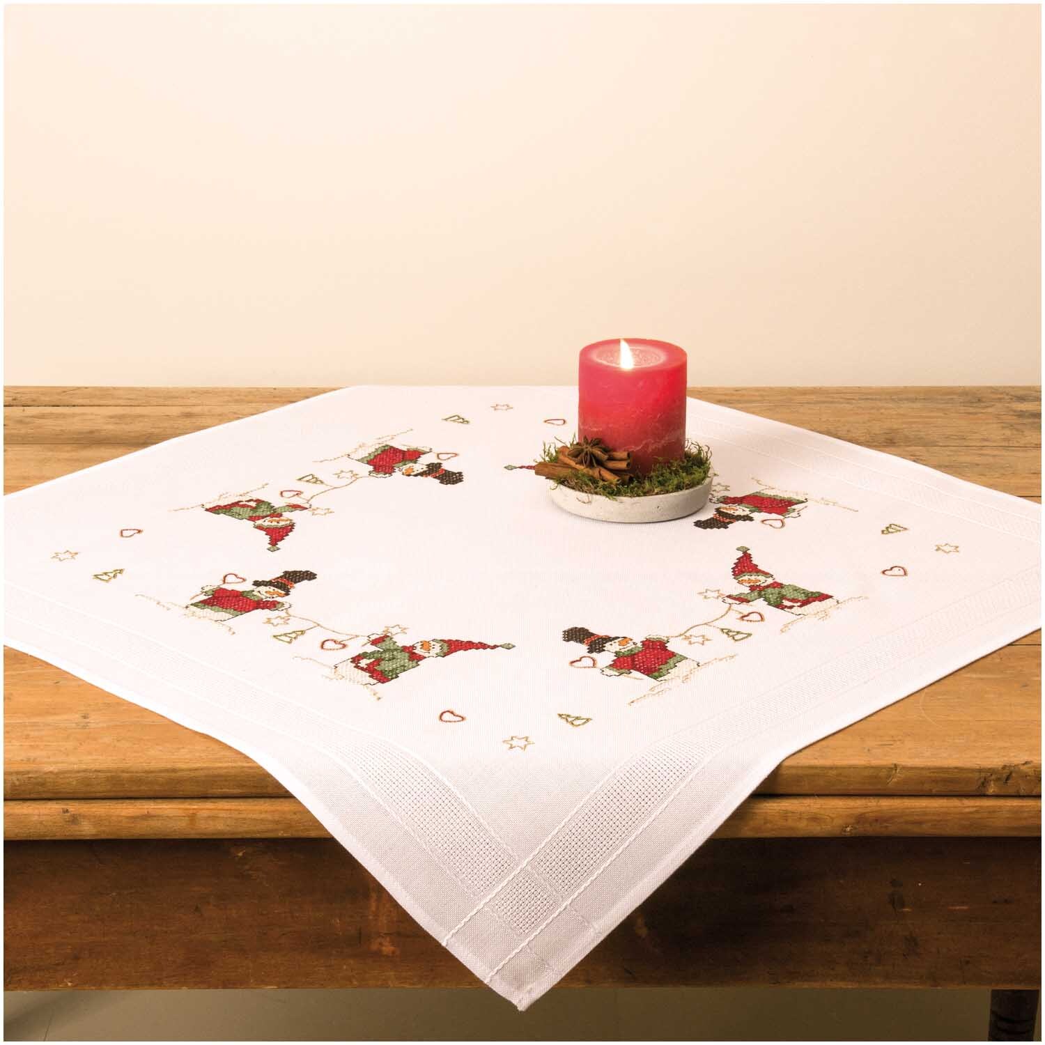 Stickpackung Tischdecke Schneemänner 80x80cm