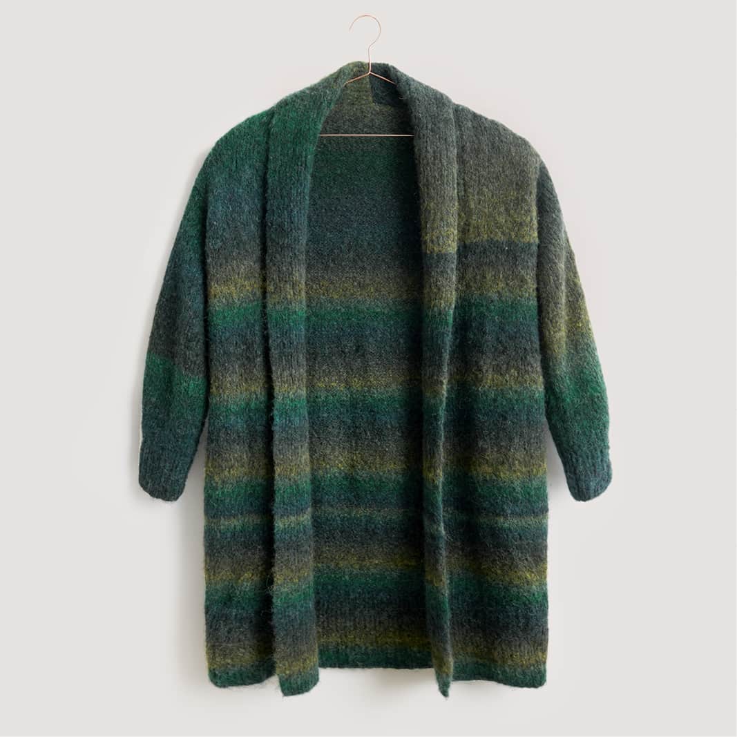 Gestrickter Cardigan: Modell 15 aus dem Heft Lovewool No. 21