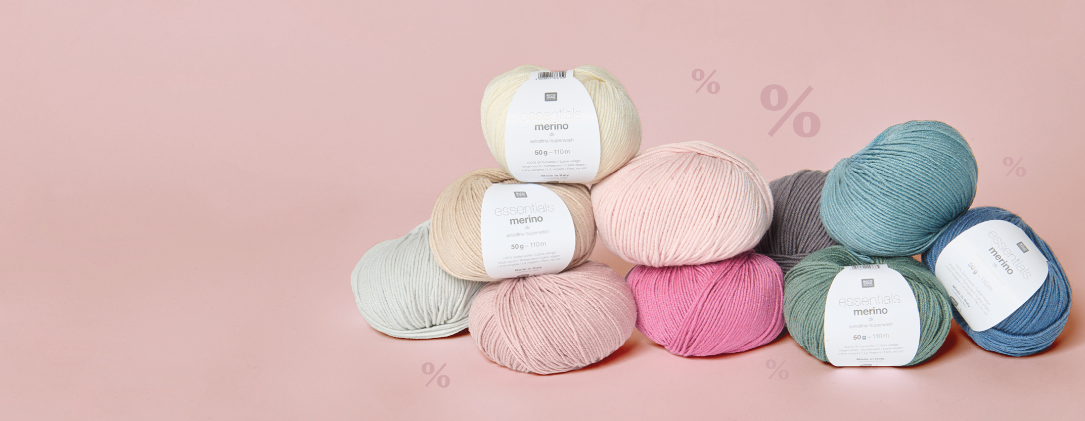Diverse Knäuel Essentials Merino dk mit Prozentzeichen