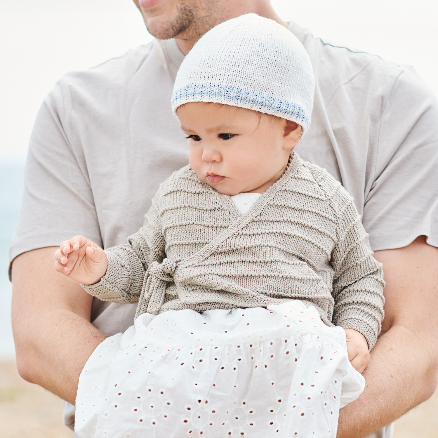 Strickanleitung Wickeljacke aus Baby Organic Cotton