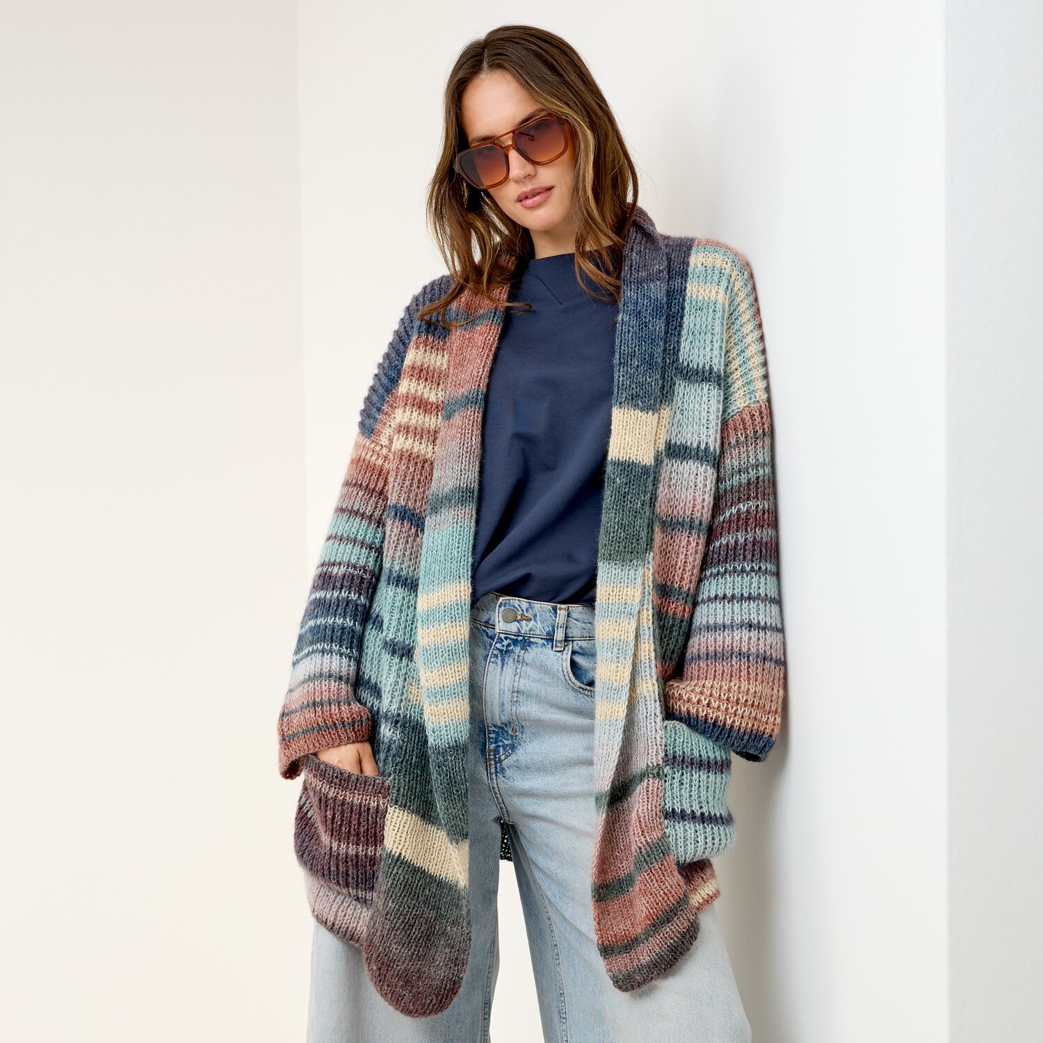 Strickset Cardigan Modell 18 aus Die Neue Masche No. 17 von Rico Design