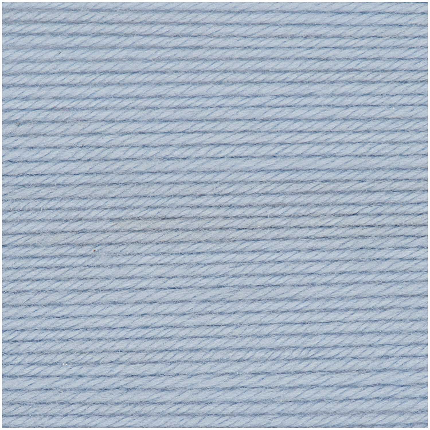 Siena 50g 135m Farbe Rauchblau von idee. Creativmarkt