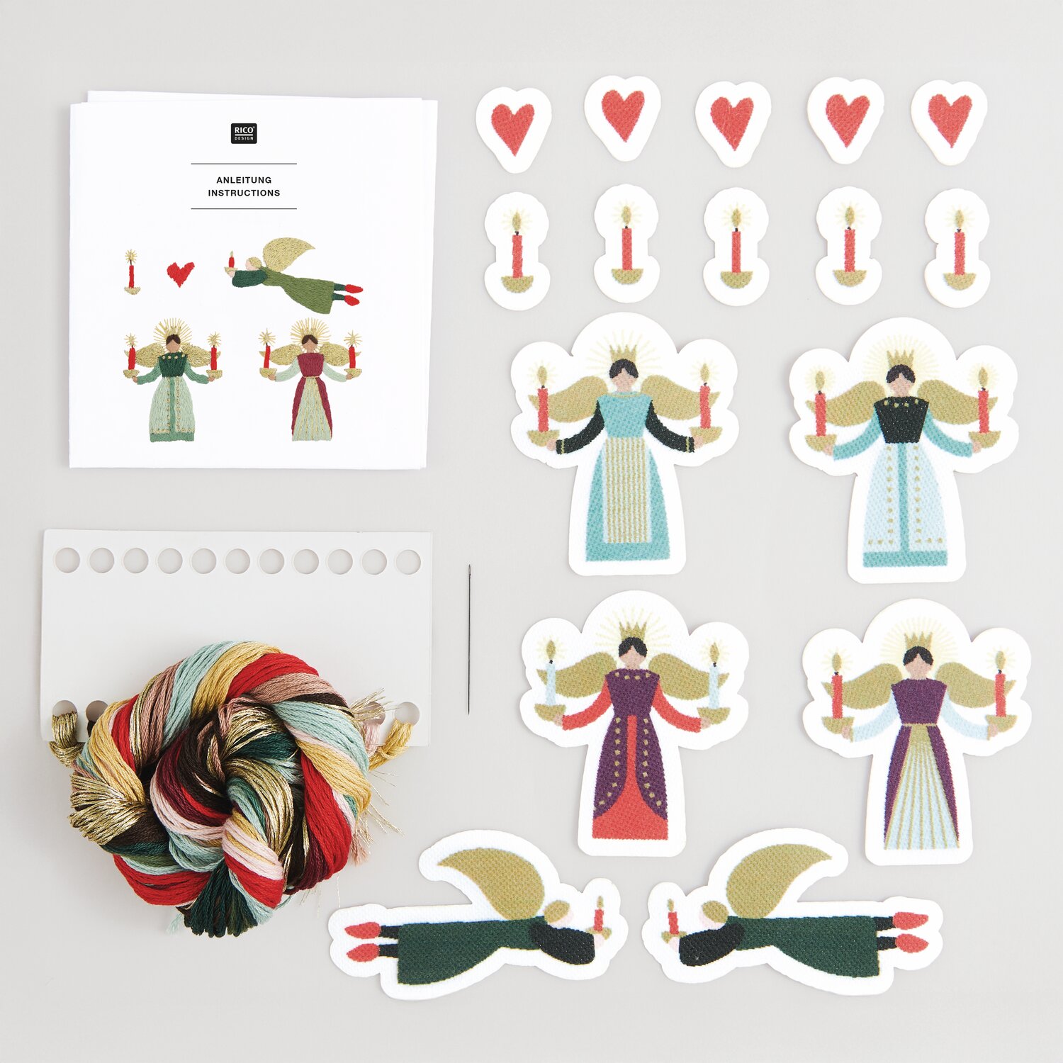 Stick & Stitch Stickpackung Engel mit Kerzen 16 Stück, bunte Fäden, Engel- und Kerzenmotive, Anleitung von Rico Design.