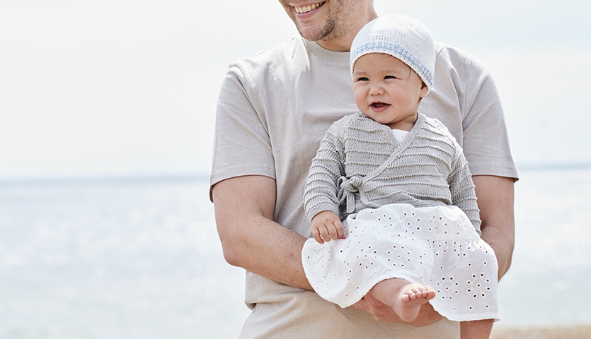 Strickanleitung Wickeljacke aus Baby Organic Cotton Strickanleitung Wickeljacke aus Baby Organic Cotton
