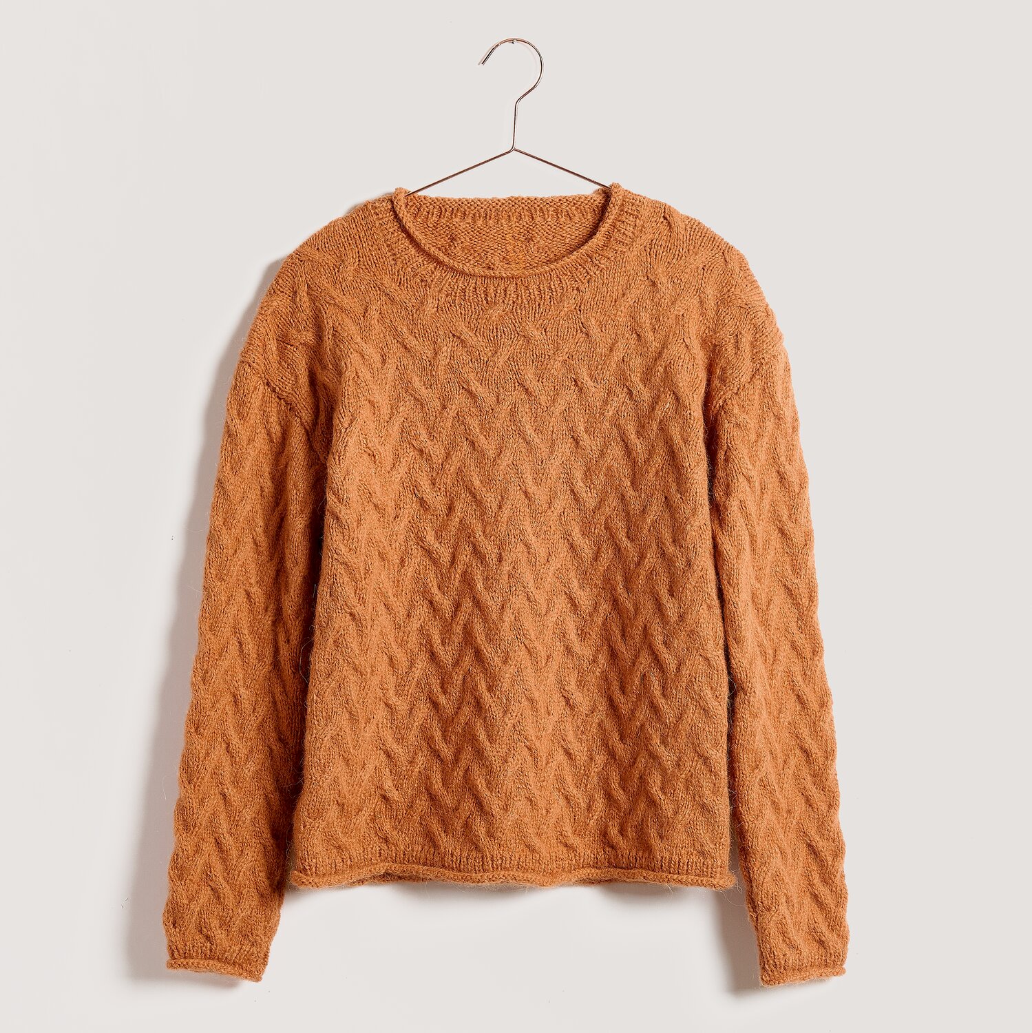 Rico Luxury Alpaca Superfine aran, Pullover aus weichem Garn von Rico Design, Strukturmuster, Subtitel 50g 140m, warme erdige Nuance.