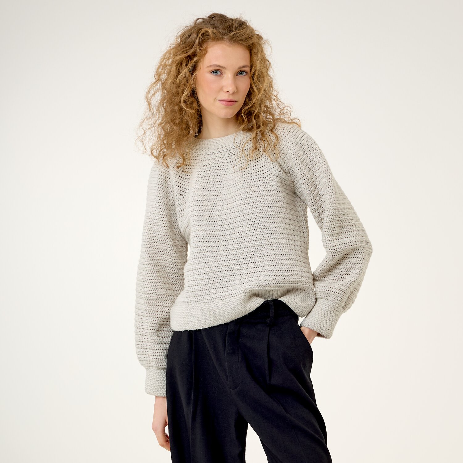 Häkelset Pullover Modell 01 aus Die Neue Masche No. 17 von Rico Design