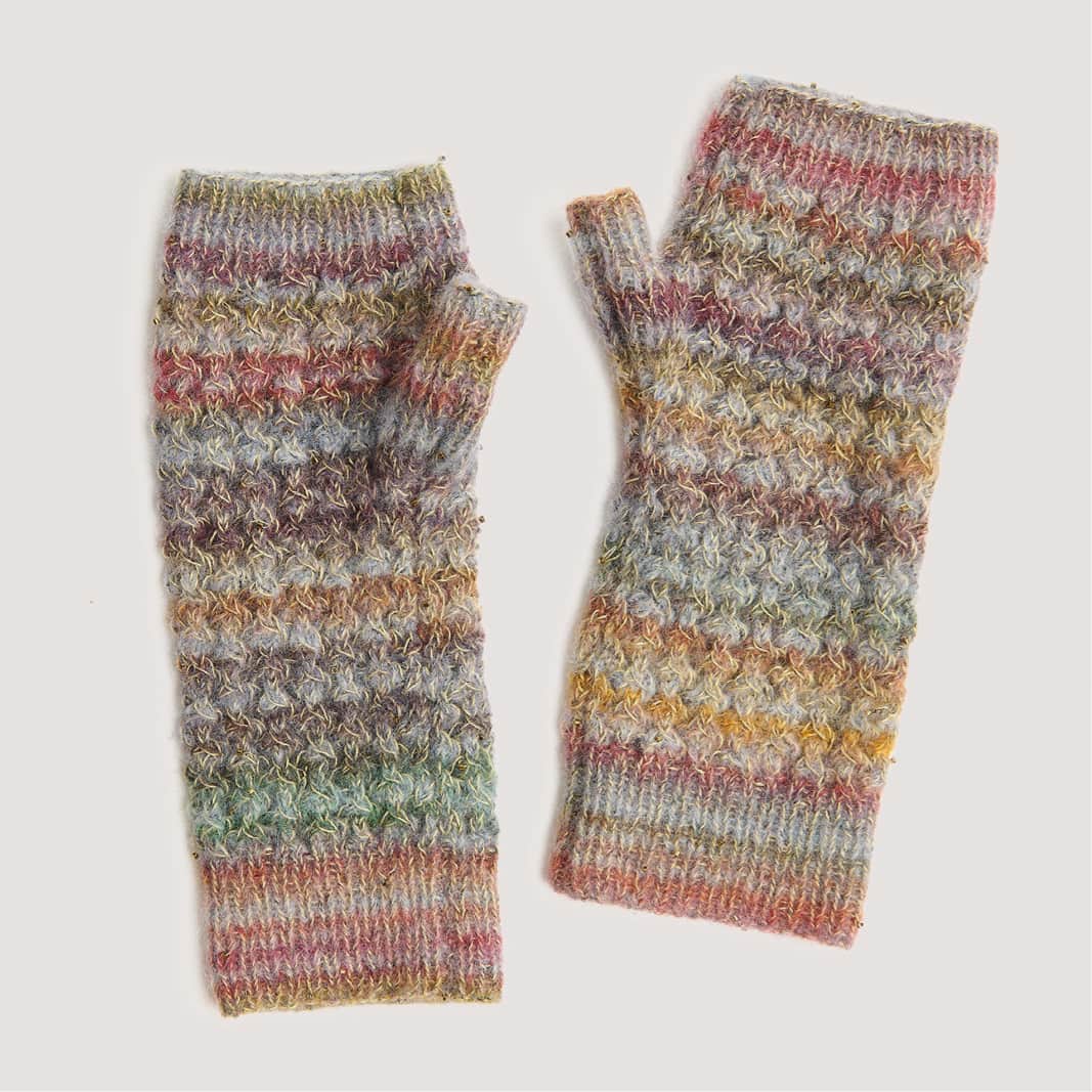 Gestrickte Stulpen: Modell 38 aus dem Heft Lovewool No. 23