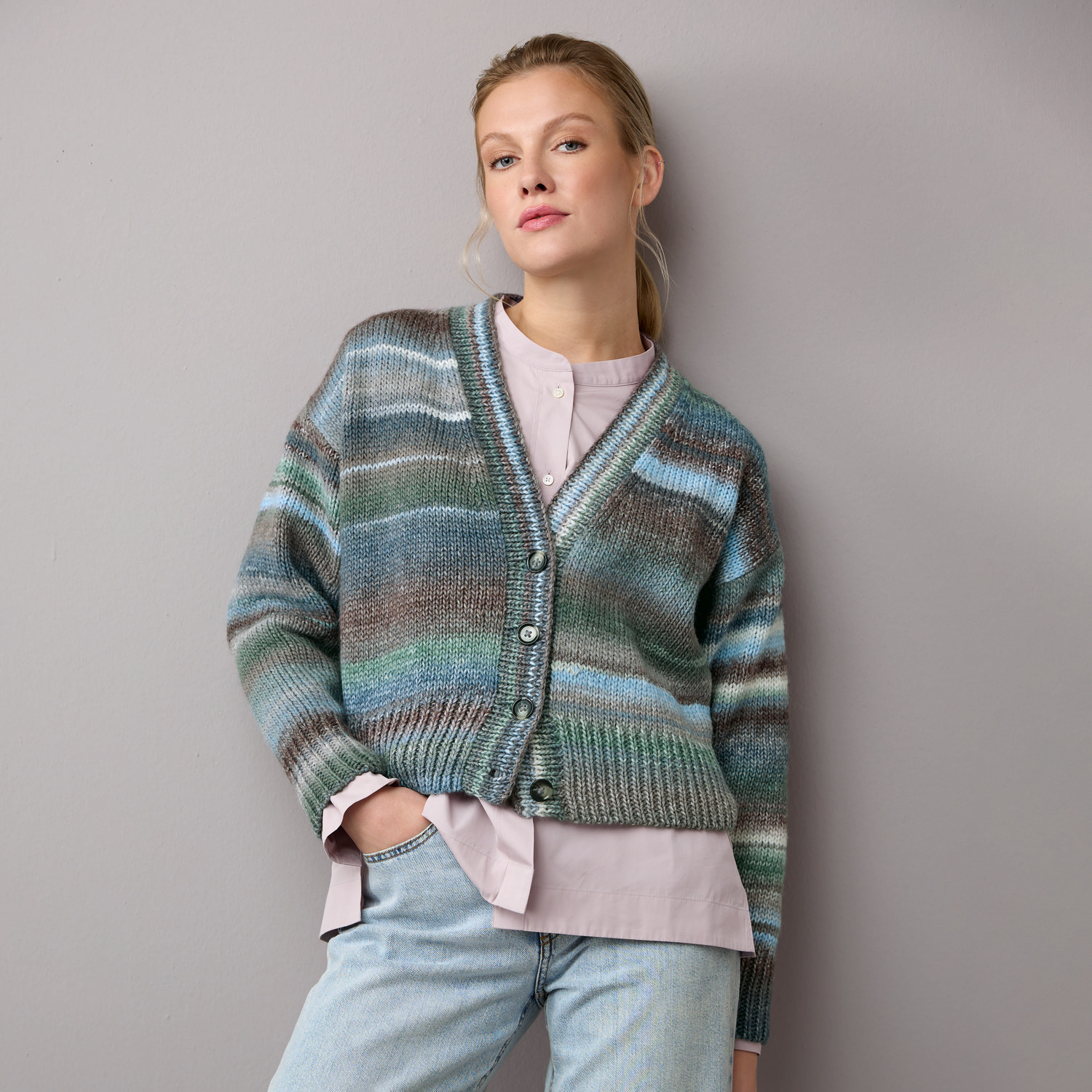 Strickset Jacke Modell 25 aus Die Neue Masche No. 10 Strickset Jacke Modell 25 aus Die Neue Masche No. 10