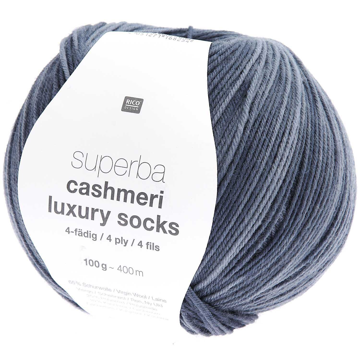 Superba Cashmeri Luxury Socks, weiches Garn in Blau, 100g Knäuel von Rico Design für Strickprojekte.