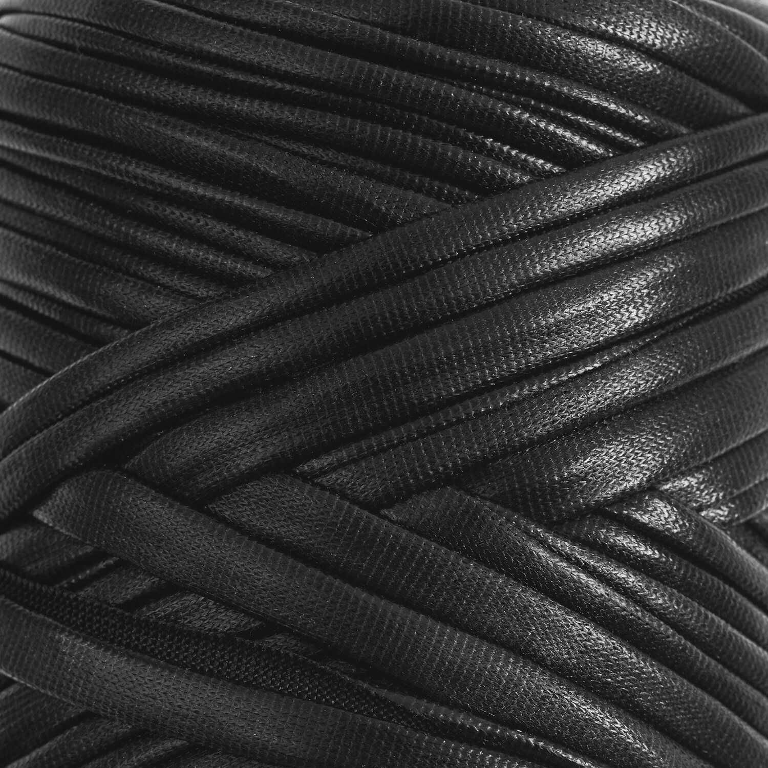 Creative Leatherette, 150g: Schwarzes Kunstlederband von Rico Design, ideal für DIY-Projekte.