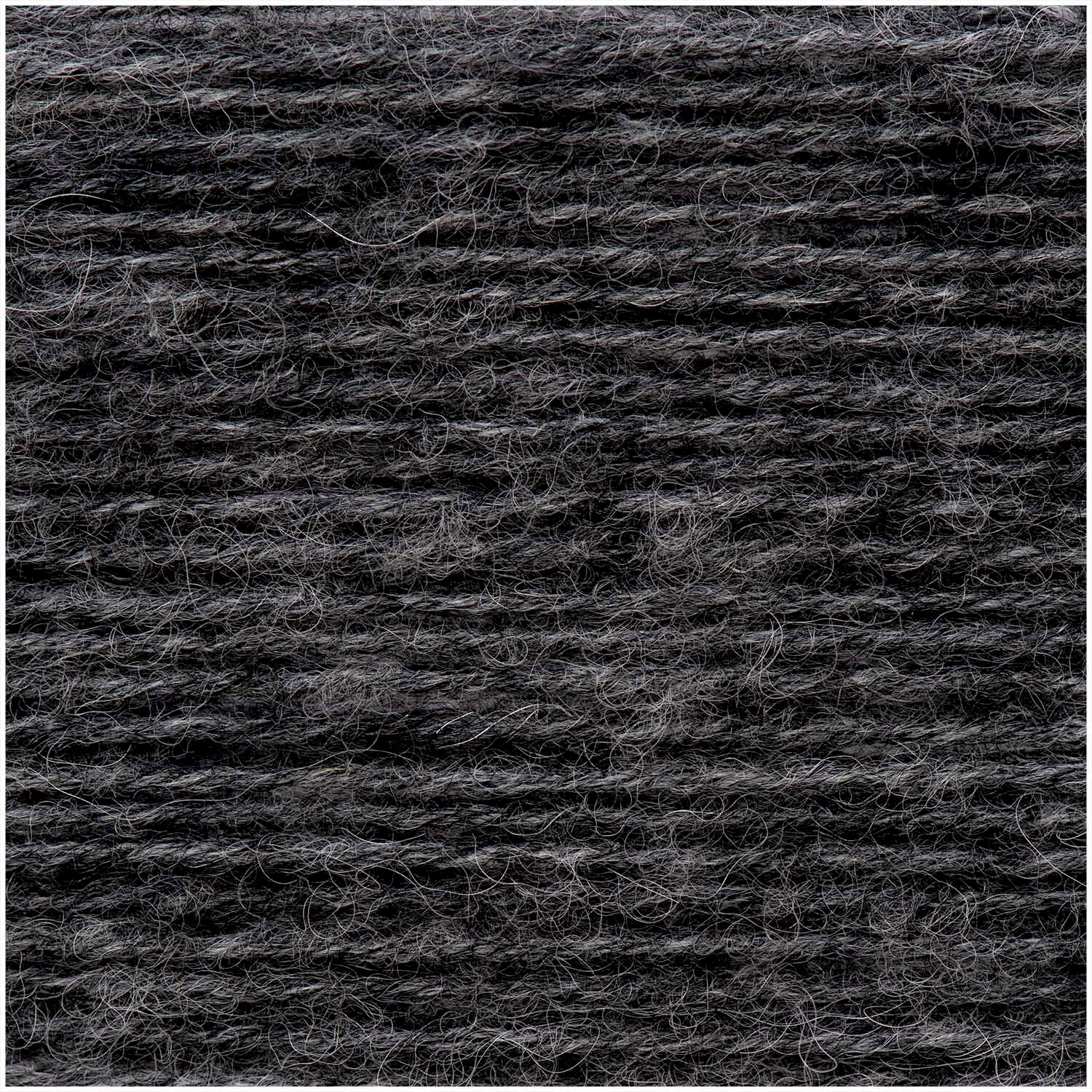 Superba Alpaca Luxury Socks, Rico Design, melierte Strickwolle für Socken, weiche Struktur, Lauflänge 100g 310m, Detailaufnahme des Garns