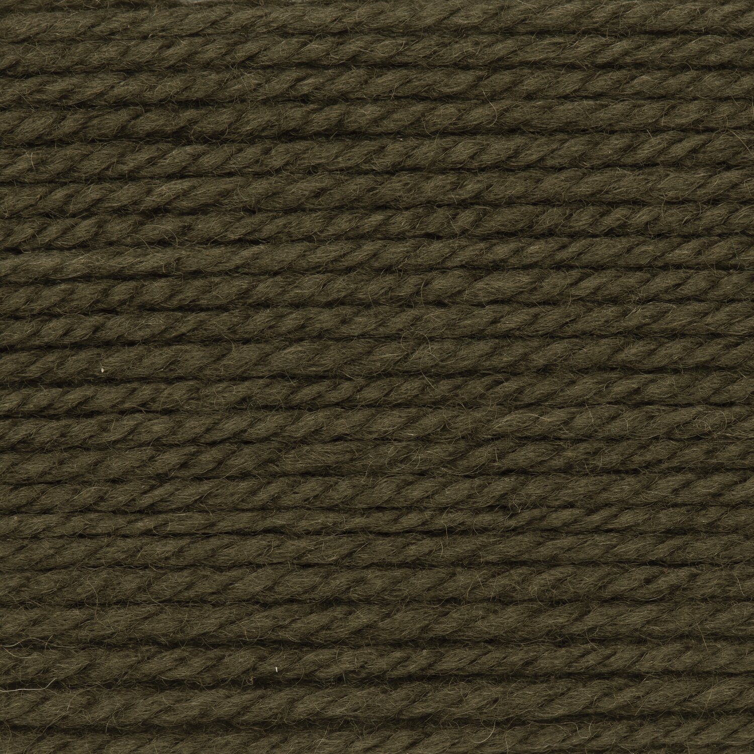 Essentials Soft Merino aran 50g 100m Farbe Olivbraun von Rico Design