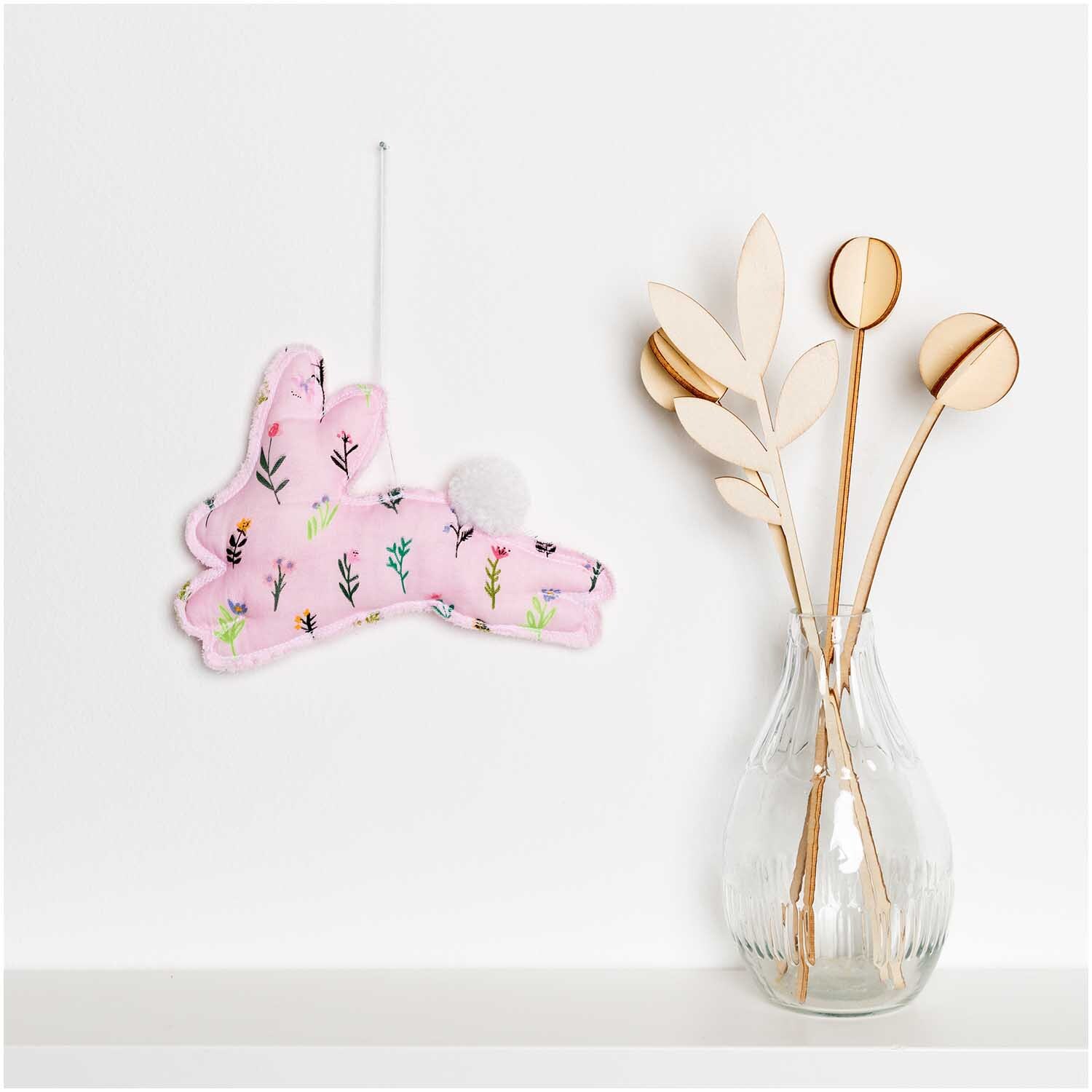 Musselin-Druckstoff Bunny Hop Streublumen pink-neon 140cm Musselin-Druckstoff Bunny Hop Streublumen pink-neon 140cm