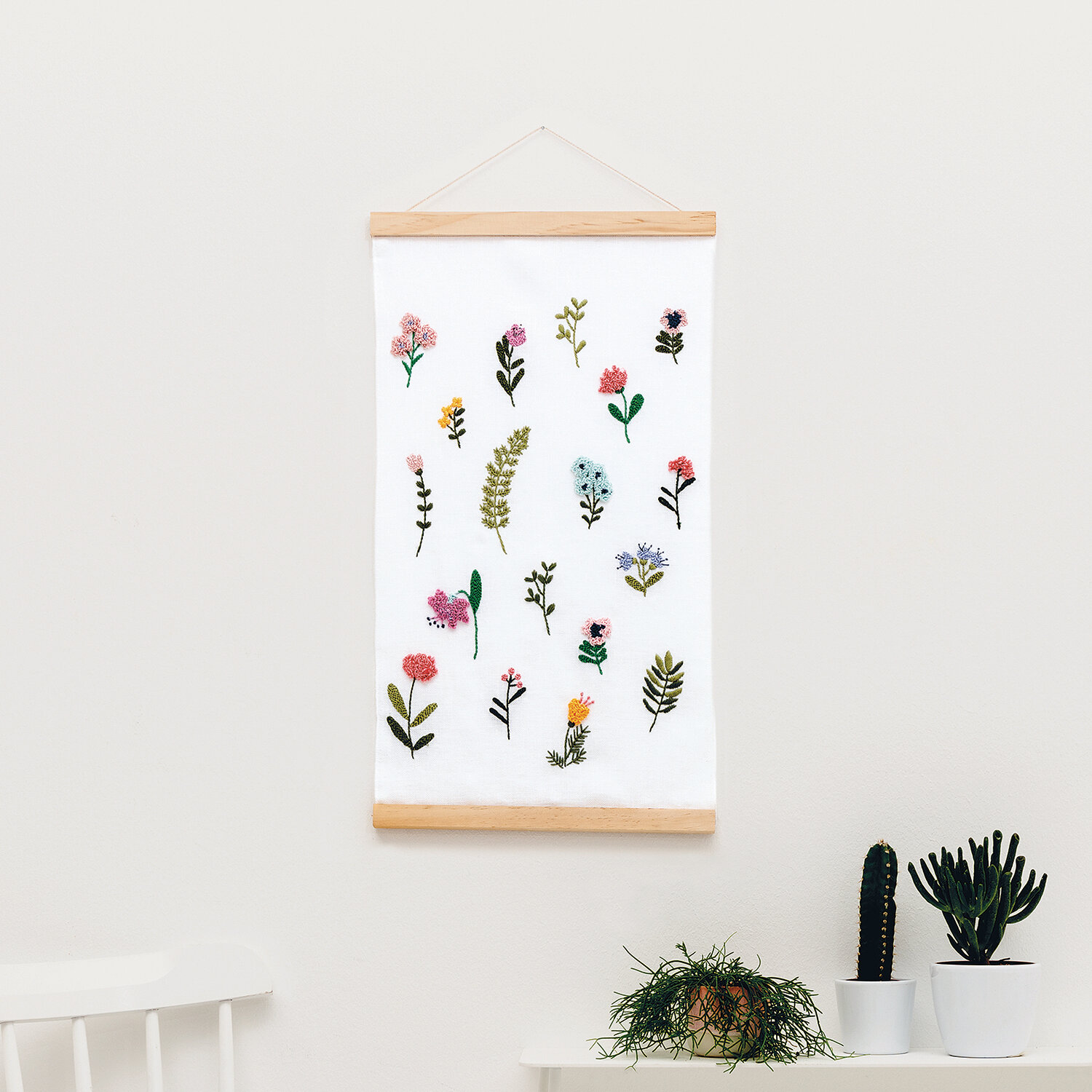 Anleitung Punch Needle Wandbehang mit Blumenwiese