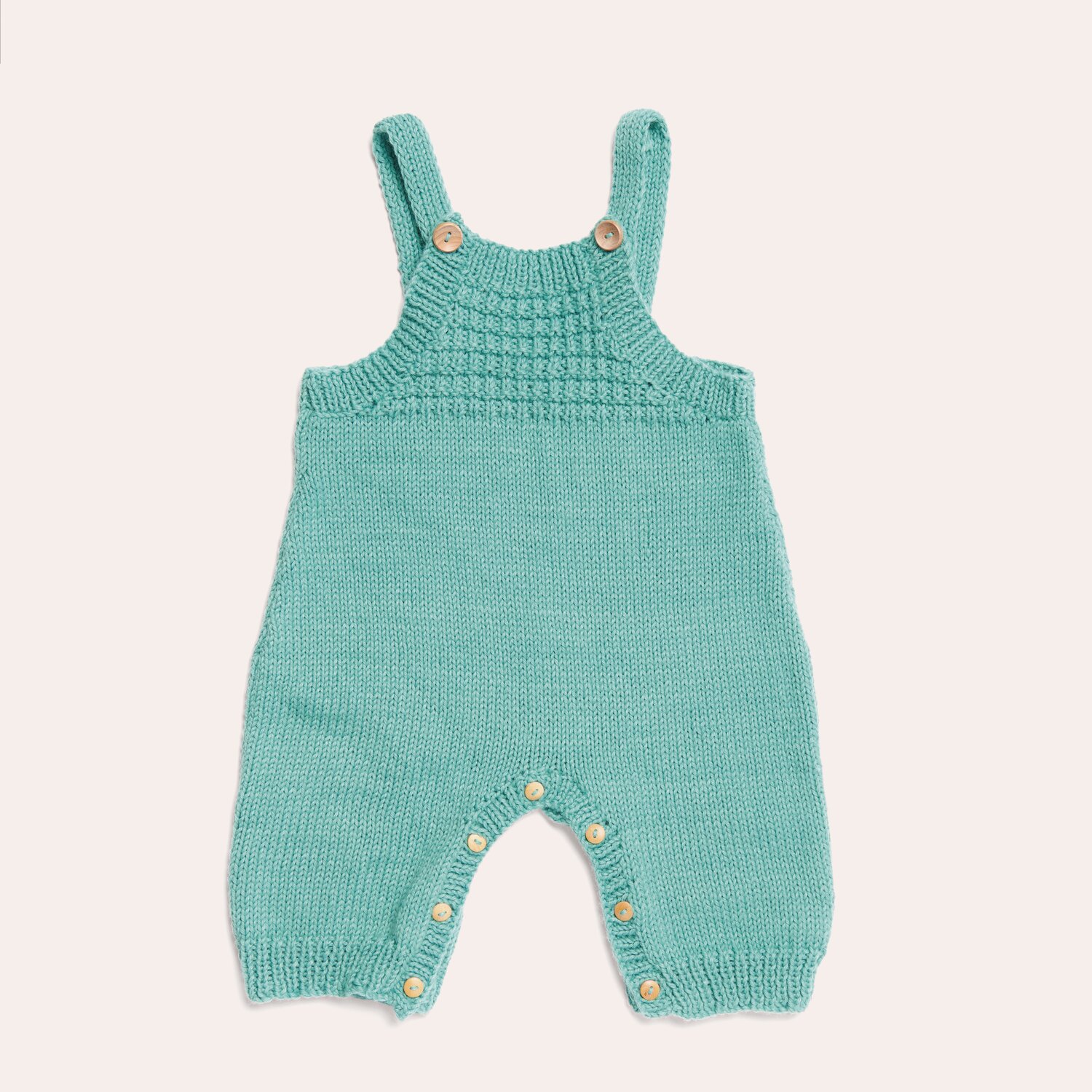Strickset Latzhose Modell 19 aus Baby Nr. 38